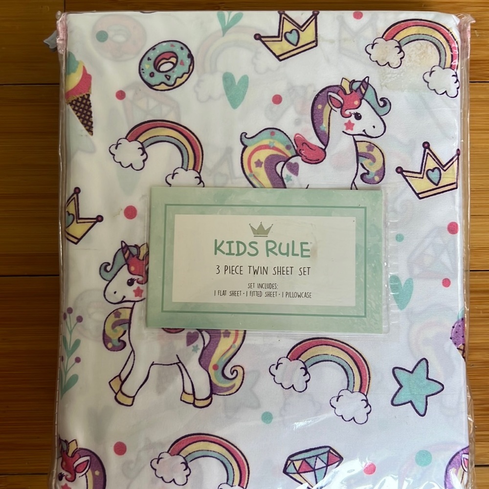New Unicorn 3 piece Twin Sheet Set